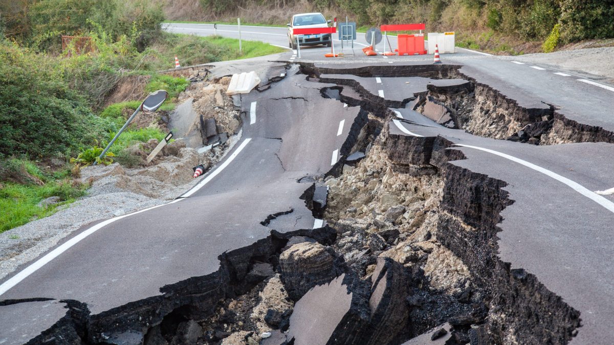 earthquake damage