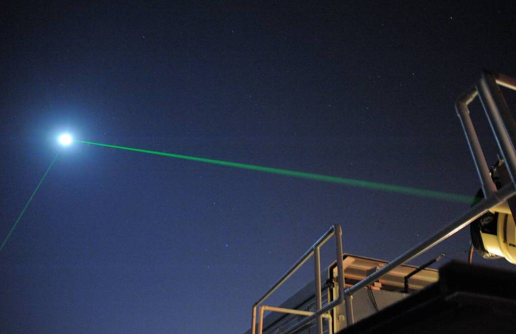 use lasers keep track of moon nasa