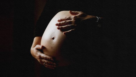 Moody pregnancy shot.